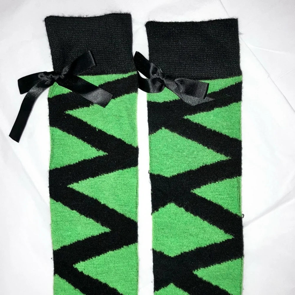 *5 for 25!* Wicked Witch Elphaba Green Black Knee High Socks OS NWOT